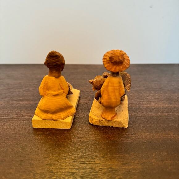 Vintage 1982 Two African Wood Carvings Man Woman Hand Carved 3” Figures Folk Art - Picture 4 of 13